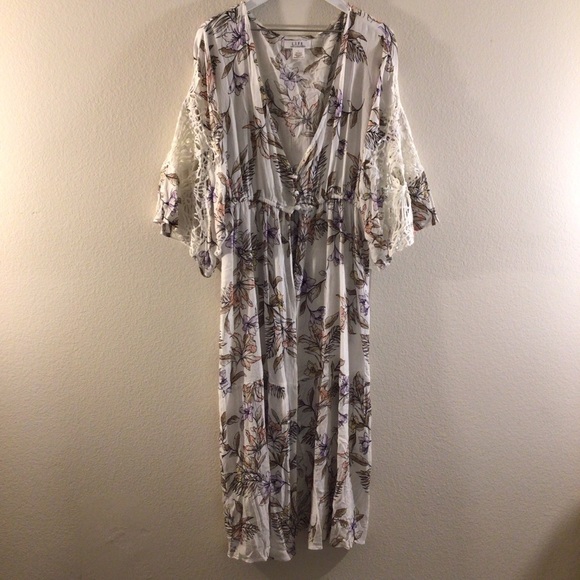 L.I.F.E. Dresses & Skirts - 🆕 L.I.F.E. Dress